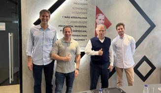 Reuniões de conselho e 3 livros